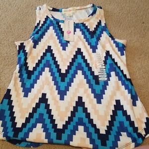 Wishful Park shirt Lot - 6 tees all large